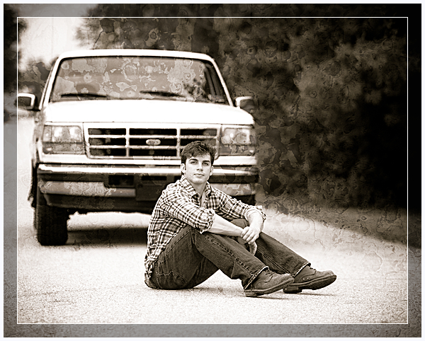 wpid5341-033_Guin.jpg Senior portrait