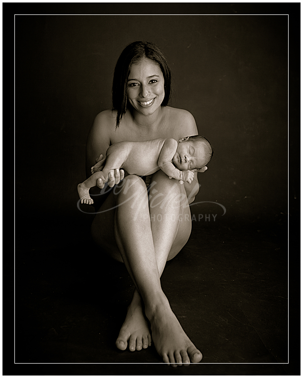 wpid5435-2_Yusty_80.jpg Newborn portrait