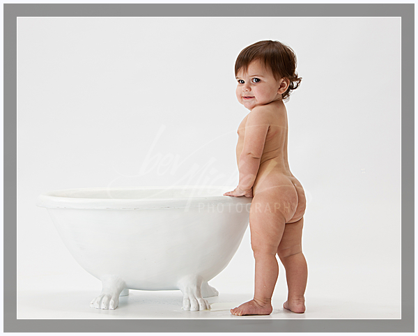 wpid5532-3_108_Silicato.jpg baby portrait
