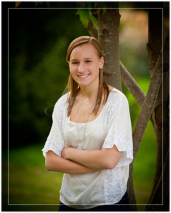 wpid9233-46_Matakas-Edit.jpg senior portrait